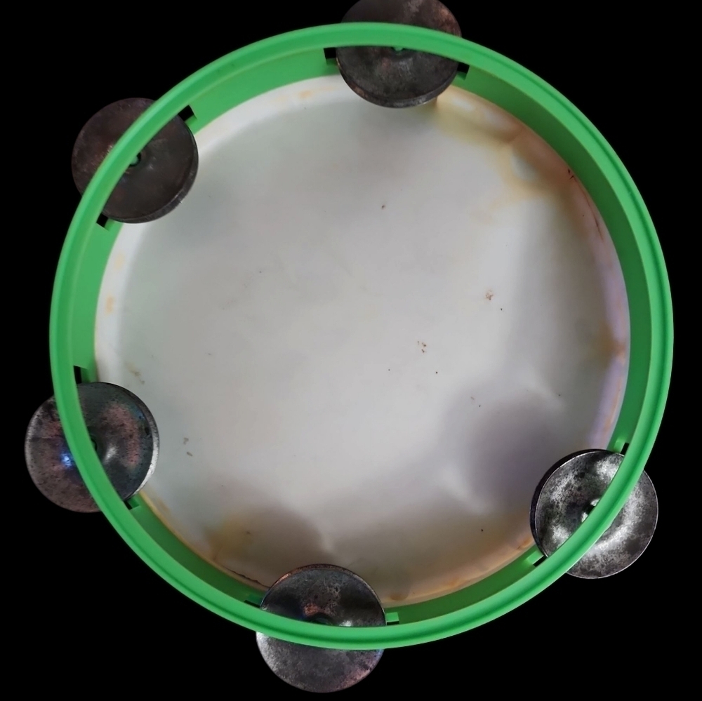 Vintage Looney Tunes Tambourine with Characters. Comes In Original Box. - Picture 4 of 6